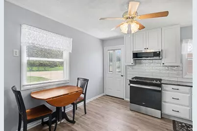 3604 Clinton Way, Jackson, MI 49201 - Photo 12