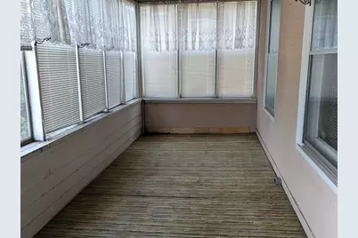828 Lewis Avenue, Saint Joseph, MI 49085 - Photo 8