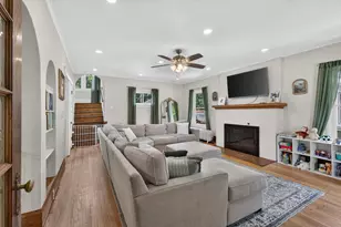 1046 4th St, Jackson, MI 49203 - Photo 8