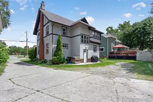 1046 4th St, Jackson, MI 49203 - Photo 40