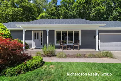 15317 Vintage Avenue, Grand Haven, MI 49417 - Photo 2