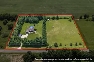 13431 Gleason Rd, Three Rivers, MI 49093 - Photo 2