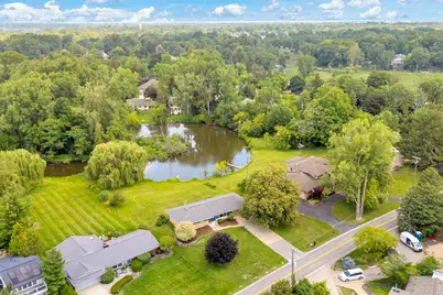 2348 Pine Lake Road, West Bloomfield, MI 48324 - Photo 40