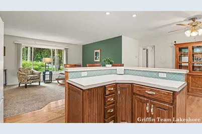 15911 Fendt Farm Drive, Holland, MI 49424 - Photo 10