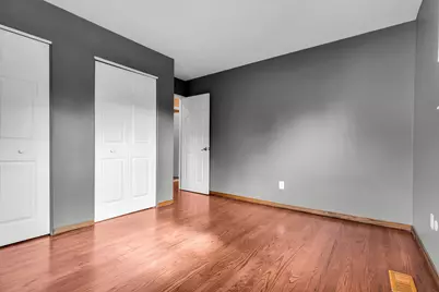 21009 Robinwood Street, Farmington, MI 48336 - Photo 14