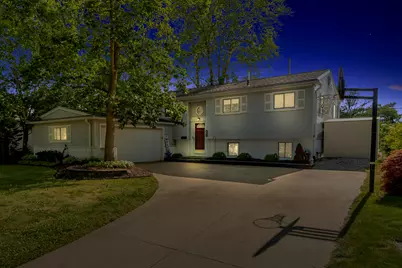 21009 Robinwood Street, Farmington, MI 48336 - Photo 1