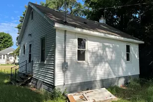 3871 Main St, Benton Harbor, MI 49022 - Photo 2