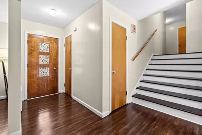 32 Woodmer Lane, Battle Creek, MI 49017 - Photo 2