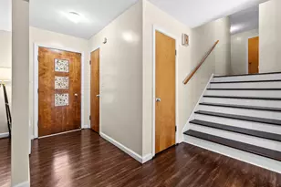 32 Woodmer Ln, Battle Creek, MI 49017 - Photo 2