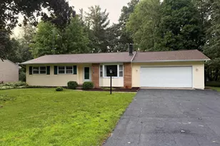 205 Highfield Rd, Marshall, MI 49068 - Photo 1