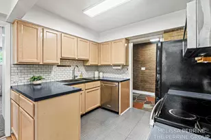 1621 Woodcliff Ave SE, Grand Rapids, MI 49506 - Photo 10
