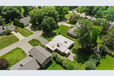 1621 Woodcliff Avenue SE, Grand Rapids, MI 49506 - Photo 48