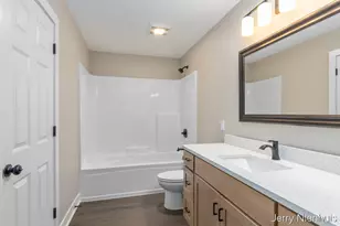 912 Blueberry Pne Ct, Allegan, MI 49010 - Photo 8