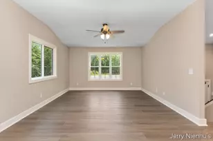 912 Blueberry Pne Ct, Allegan, MI 49010 - Photo 4