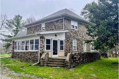 2311 E Glendora Road, Buchanan, MI 49107 - Photo 1