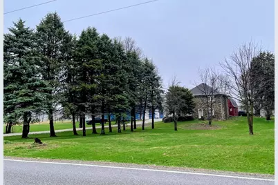 2311 E Glendora Road, Buchanan, MI 49107 - Photo 2