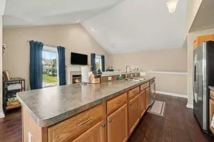 5746 Hampshire Ln, Ypsilanti, MI 48197 - Photo 12