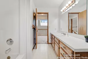 4551 Springmont Dr SE, Grand Rapids, MI 49512 - Photo 30