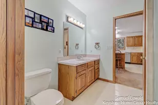 4551 Springmont Dr SE, Grand Rapids, MI 49512 - Photo 22
