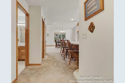 4551 Springmont Drive SE, Grand Rapids, MI 49512 - Photo 10