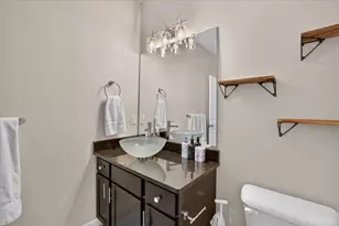 5510 Arbor Chase Dr, Ann Arbor, MI 48103 - Photo 26