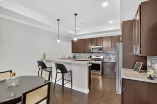 5510 Arbor Chase Dr, Ann Arbor, MI 48103 - Photo 12