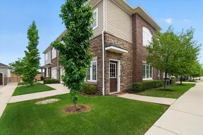 5510 Arbor Chase Drive, Ann Arbor, MI 48103 - Photo 4
