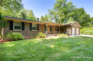 2894 Gulliford Dr SE, Lowell, MI 49331 - Photo 6