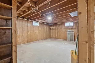284 Hoover Ave, Benton Harbor, MI 49022 - Photo 24