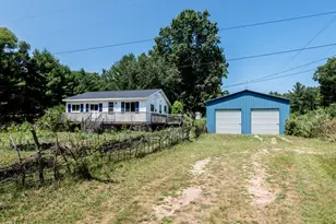 11264 Keller Rd, Shelbyville, MI 49344 - Photo 2