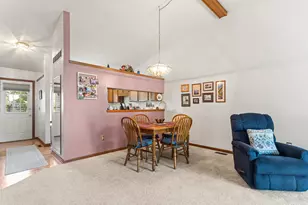 2271 Southgate Dr SE, Kentwood, MI 49508 - Photo 4
