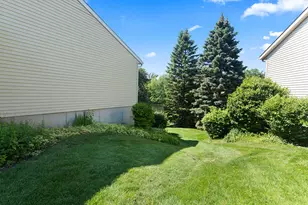 2271 Southgate Dr SE, Kentwood, MI 49508 - Photo 34