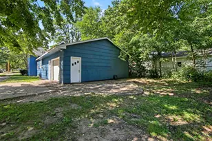 942 Amity Ave, Muskegon, MI 49442 - Photo 24
