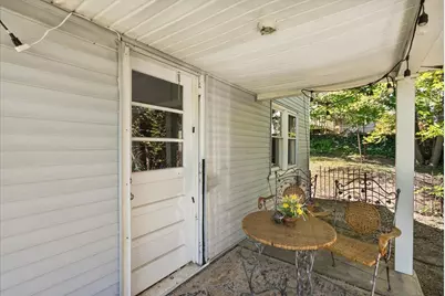 705 Lafayette Avenue NE, Grand Rapids, MI 49503 - Photo 28