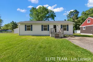 524 Rose St, Vicksburg, MI 49097 - Photo 2