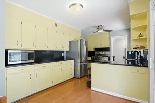 2678 Valley Dr, Ann Arbor, MI 48103 - Photo 12
