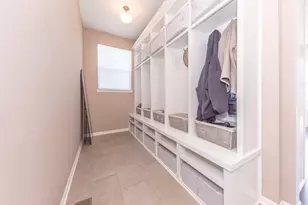 6493 Hawthorne Ave, Ypsilanti, MI 48197 - Photo 32