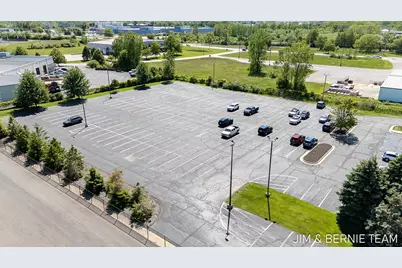 [Address not provided], Holland, MI 49423 - Photo 6