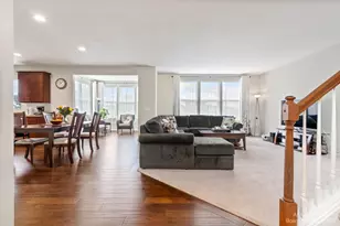 638 Holmdale Way, Ann Arbor, MI 48108 - Photo 20