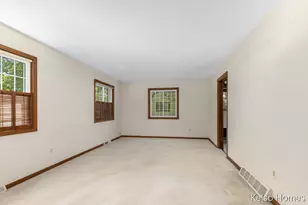 1641 Saginaw Rd SE, Grand Rapids, MI 49506 - Photo 6