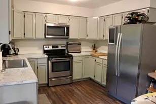 1382 Stanwood Dr NW, Grand Rapids, MI 49534 - Photo 6