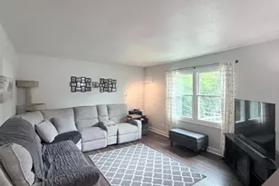 1382 Stanwood Dr NW, Grand Rapids, MI 49534 - Photo 10