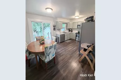 1382 Stanwood Drive NW, Grand Rapids, MI 49534 - Photo 8
