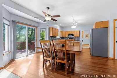 10887 Thornberry Way, Zeeland, MI 49464 - Photo 14