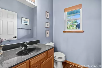 10887 Thornberry Way, Zeeland, MI 49464 - Photo 18