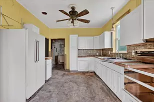 2429 W Huron Line Rd, Ubly, MI 48475 - Photo 12