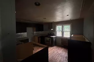 1000 College Ave NE, Grand Rapids, MI 49503 - Photo 8