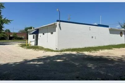 2415 E Laketon Avenue, Muskegon, MI 49442 - Photo 2