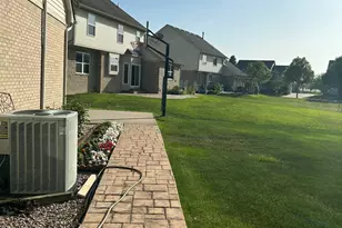 49182 Woodson Way, Canton, MI 48187 - Photo 14