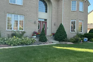 49182 Woodson Way, Canton, MI 48187 - Photo 4